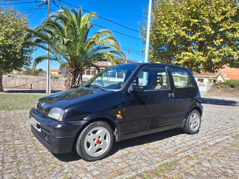 Fiat Cinquecento 1.1i Sport — fotografia 2 de 11