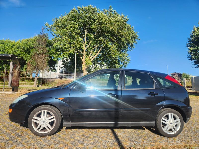 Ford Focus 1.8 Tddi F 2000