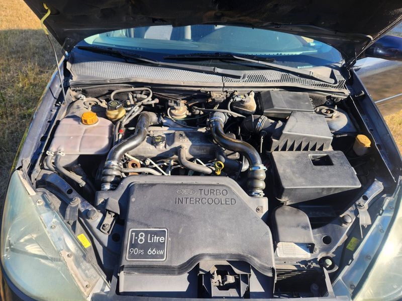 Ford Focus 1.8 Tddi F 2000