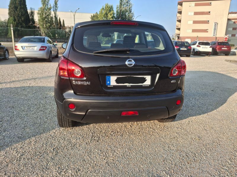 Nissan Qashqai 1.5 dCi Acenta — fotografia 4 de 8