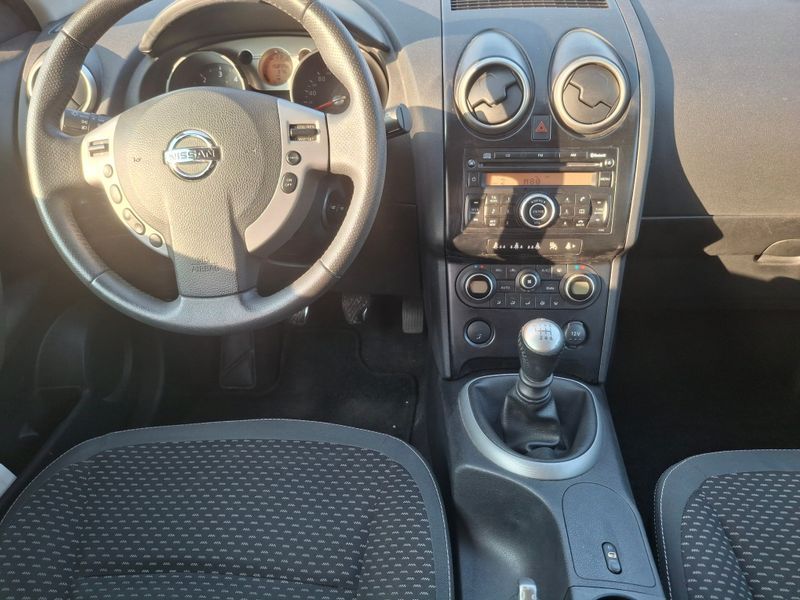 Nissan Qashqai 1.5 dCi Acenta — fotografia 5 de 8