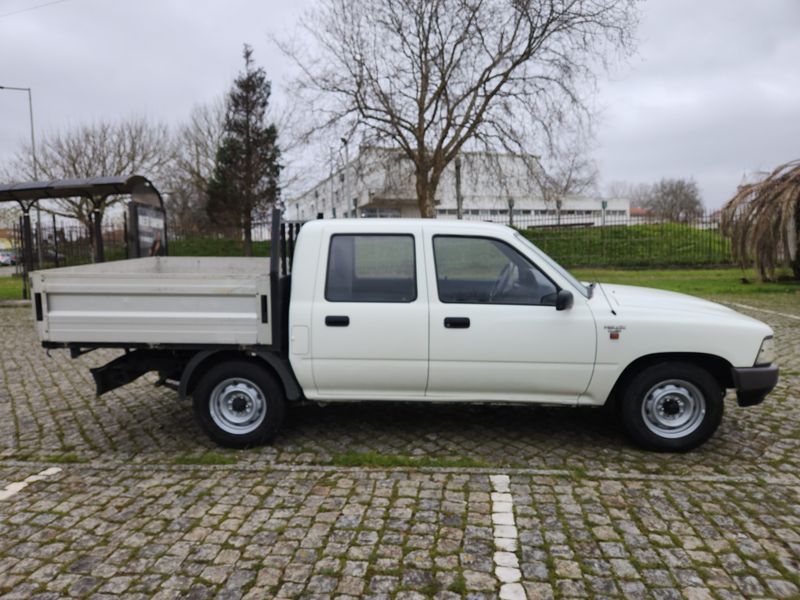 Toyota Hilux 2.4 D Cab. Dupla